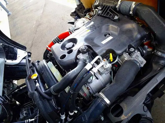 エンジンルーム|いすゞ エルフ TPG-NKS85A(4WD)の写真37