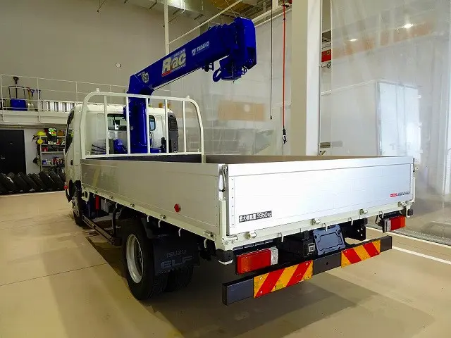 お問合せ管理No.E021　H28 デュトロ 3.95t 高床 ワイドロング アルミブロック タダノ4段クレーン付|日野 デュトロ TKG-XZU710M(2WD)の写真4