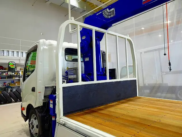 荷台内寸：366×208×38　三方開　アルミアオリ　床板アピトン張替え済み　リアアオリチェーン2個　タダノ4段 2.9t吊りクレーン付|日野 デュトロ TKG-XZU710M(2WD)の写真24