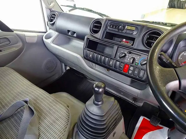 AC PS PW SRS ABS キーフリー 左右電格ミラー AM/FMラジオ ETC バックモニター ターボ 排気ブレーキ 車線逸脱警報装置 PCB フォグランプ TRC ハイルーフ|日野 デュトロ TKG-XZU655M(2WD)の写真9