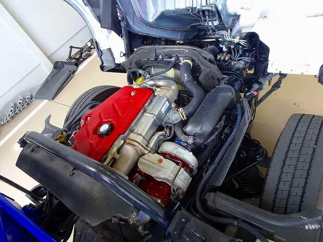 エンジンルーム|日野 デュトロ TKG-XZU655M(2WD)の写真38