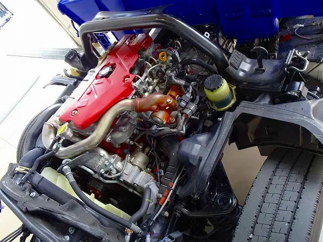 エンジンルーム|日野 デュトロ TKG-XZU655M(2WD)の写真39