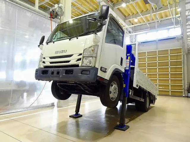 いすゞ エルフ TPG-NPR85YN(2WD)の写真1