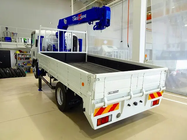 お問合せ管理No.E310　H30 エルフ 3.4t 高床 ワイドロング タダノ4段セルフクレーン付|いすゞ エルフ TPG-NPR85YN(2WD)の写真4