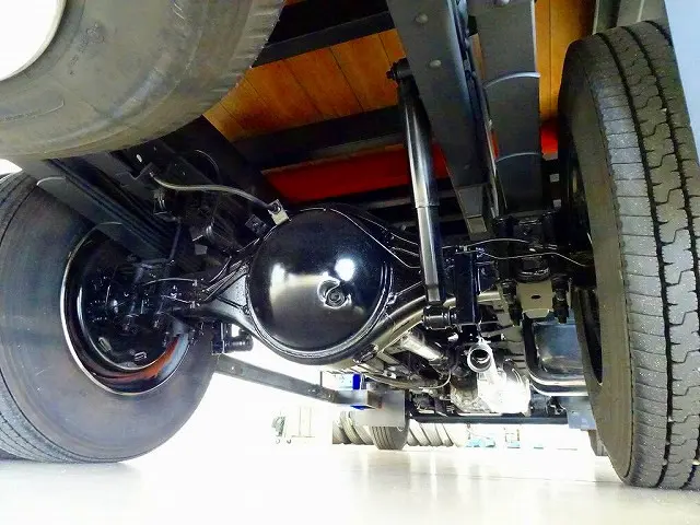 いすゞ エルフ TPG-NPR85YN(2WD)の写真46