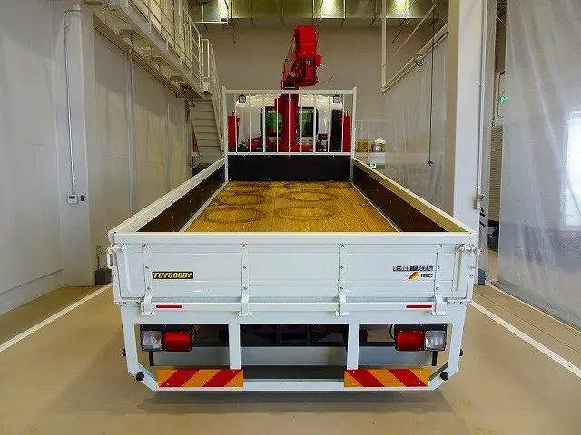 荷台内寸：466×218×40　三方開　横ねた13本　埋め込みフック4対　鳥居作業灯2個　リアブル積み加工/3t日軽アルミブリッジ3600ｍｍ2本　荷台用幌シート　ユニック3段2.9t吊セルフクレーン|いすゞ フォワード 2RG-FRS90J4(4WD)の写真31