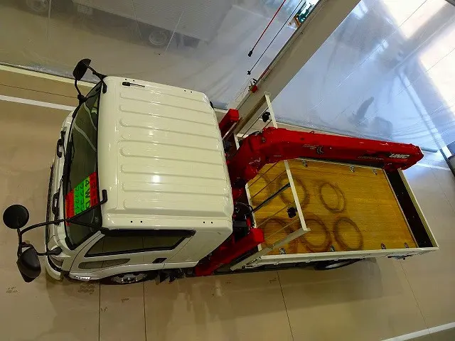 いすゞ フォワード 2RG-FRS90J4(4WD)の写真37