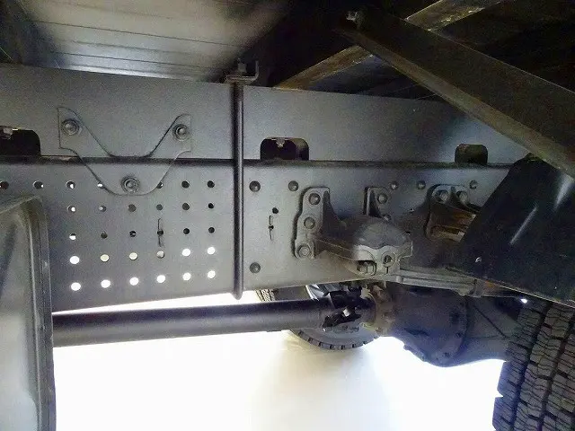 いすゞ フォワード 2RG-FRS90J4(4WD)の写真40