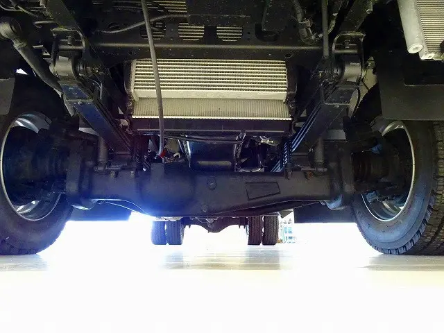 いすゞ フォワード 2RG-FRS90J4(4WD)の写真43