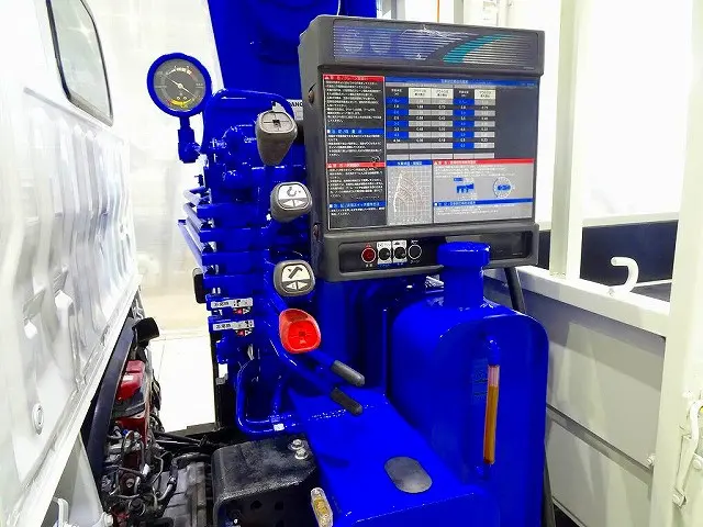 荷台内寸：241×161×38　三方開　タダノ3段　2.5t吊り　TM-ZE252MH　H24年製　ラジコン/フックイン付　※令和 7年 8月クレーン年次点検済|日野 デュトロ SKG-XZU675M(4WD)の写真31