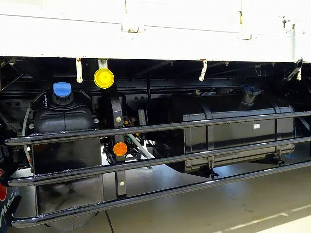 アドブルー 燃料タンク200L|三菱 スーパーグレート 2KG-FS70HZ(8x4)の写真40