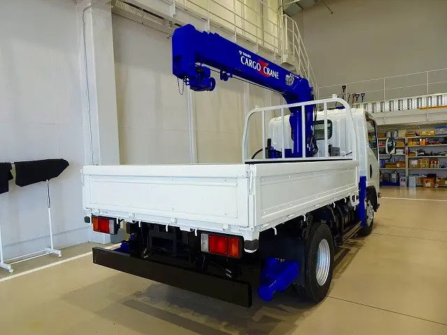 いすゞ エルフ TRG-NMR85R(2WD)の写真3