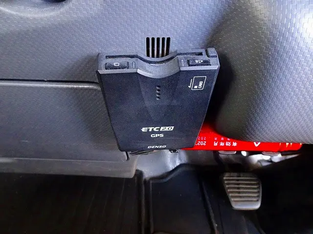 いすゞ エルフ TRG-NMR85R(2WD)の写真13