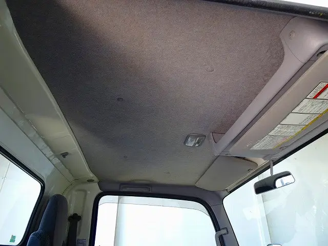 いすゞ エルフ TRG-NMR85R(2WD)の写真14