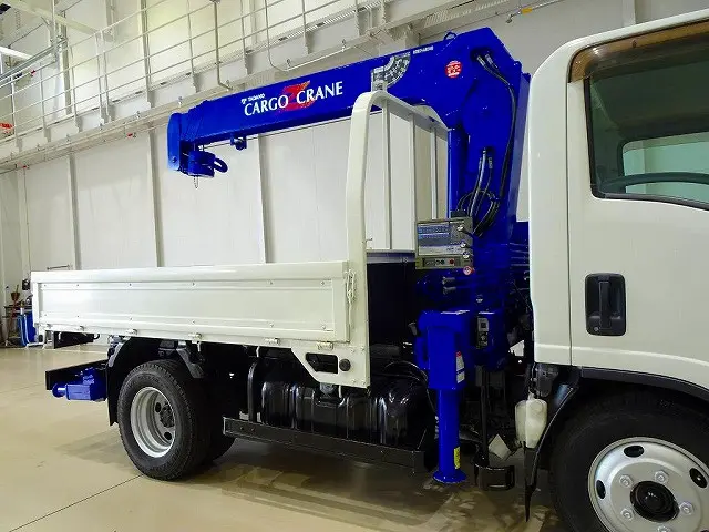 荷台内寸：285×180×38　三方開　床鉄板張り　リアアオリチェーン2個　タダノ4段 2.6t吊りクレーン付|いすゞ エルフ TRG-NMR85R(2WD)の写真21