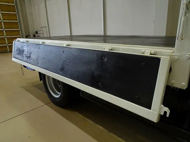 荷台内寸：285×180×38　三方開　床鉄板張り　リアアオリチェーン2個　タダノ4段 2.6t吊りクレーン付|いすゞ エルフ TRG-NMR85R(2WD)の写真25