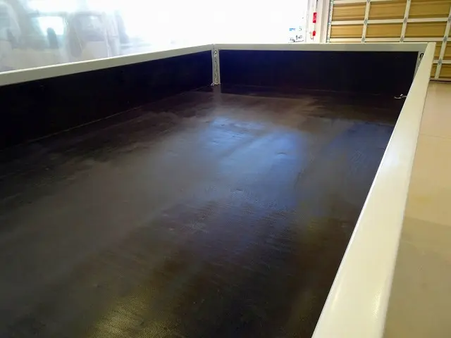 いすゞ エルフ TRG-NMR85R(2WD)の写真26