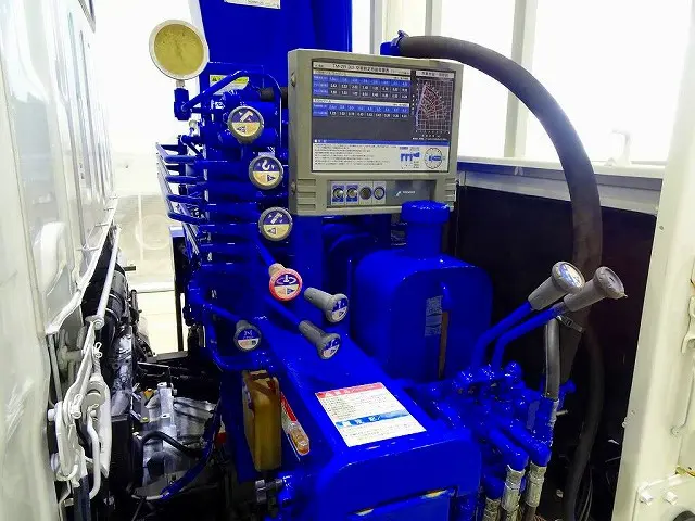 タダノ4段　2.6t吊り　TMｰZR264　H16年製　ラジコン/フックイン/リアジャッキ付　※令和 7年 9月クレーン年次点検済|いすゞ エルフ TRG-NMR85R(2WD)の写真34