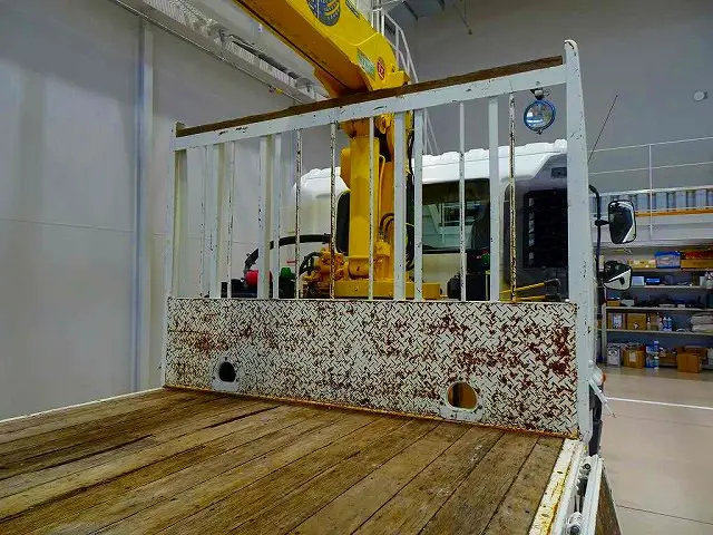 前立て鉄板張り/鳥居作業灯1個/枕木取付|日野 レンジャー TKG-FC9JKAP(2WD)の写真24