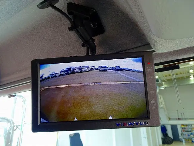 バックモニター|いすゞ ギガ 2PG-CYY77C(6x4)の写真15