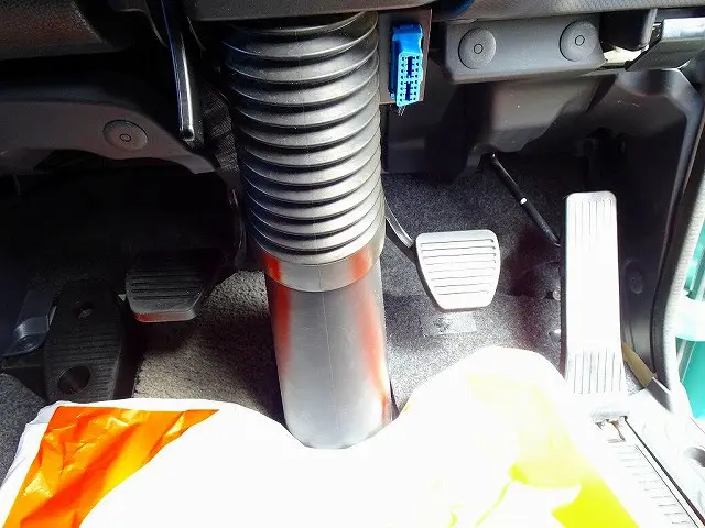 フロアAT 3ペダル|いすゞ ギガ 2PG-CYY77C(6x4)の写真19