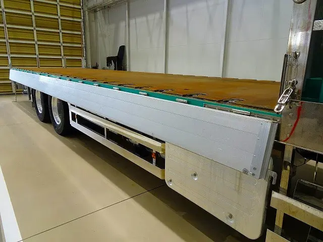 荷台内寸:880×239×30(リア:39) 三方開 アルミアオリ アオリ三方上部アルミ縞鋼板張り ステンレス製アオリヒンジ/左右セイコーラック 荷台床鉄板張り 埋め込みフック23対 パイプ立て穴5対|いすゞ ギガ 2PG-CYY77C(6x4)の写真27