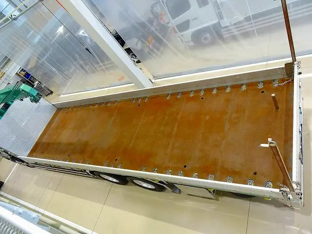 ☆ルームクリーニング&外装仕上げ済み☆|いすゞ ギガ 2PG-CYY77C(6x4)の写真38