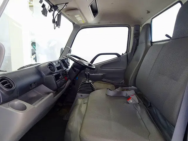 日野 デュトロ TKG-XZU695M(4WD)の写真8