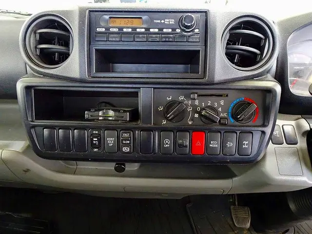 日野 デュトロ TKG-XZU695M(4WD)の写真10