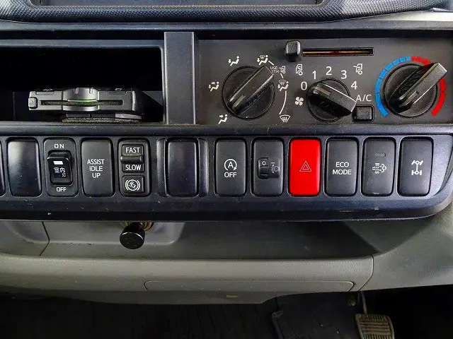 日野 デュトロ TKG-XZU695M(4WD)の写真11