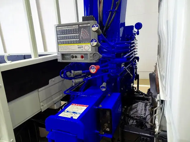 日野 デュトロ TKG-XZU695M(4WD)の写真30