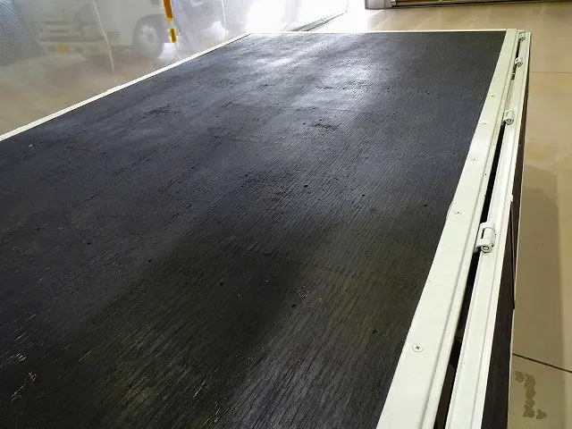 荷台内寸：286×180×38　三方開　タダノ4段　2.6t吊り　TM-ZR264　H19年製　ラジコン/フックイン付　※令和 7年 10月クレーン年次点検済|日野 デュトロ TKG-XZU685M(4WD)の写真28