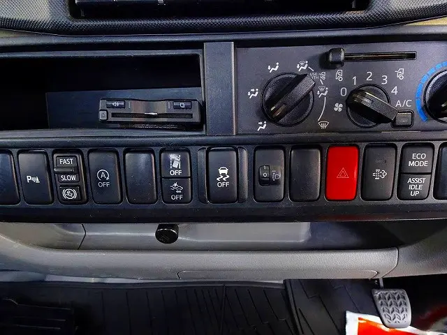 AC　PS　PW　SRS　ABS　キーフリー　左電格ミラー　社外メモリーナビ/バックカメラ連動/フルセグTV/DVD　ETC2.0　バックモニター　ターボ　排気ブレーキ　坂道発進補助装置|日野 デュトロ 2RG-XZU645M(2WD)の写真11