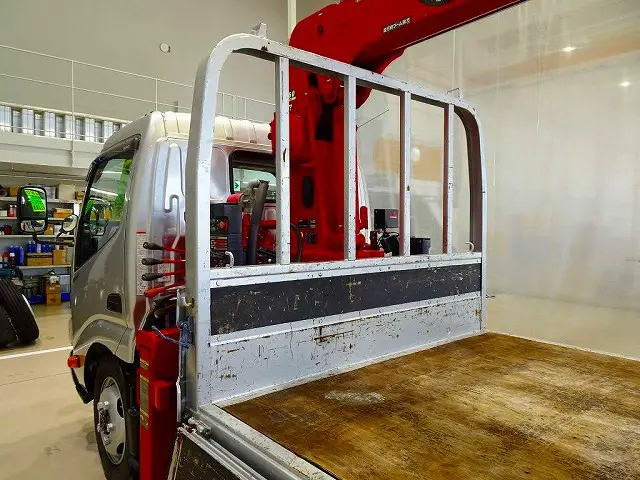 荷台内寸:368×179×38 三方開 左右セイコーラック アオリ三方上部アルミ縞鋼板 リアアオリチェーン2個 ユニック3段 2.6t吊りクレーン付|日野 デュトロ TKG-XZU695M(4WD)の写真22