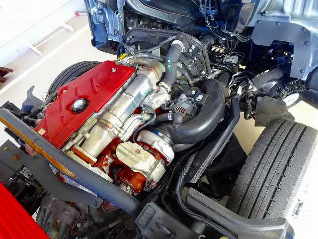 エンジンルーム|日野 デュトロ TKG-XZU695M(4WD)の写真34