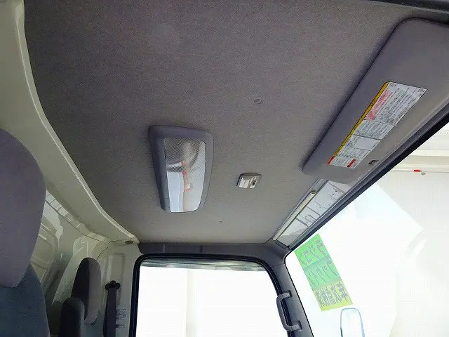 室内蛍光灯|いすゞ エルフ TPG-NPR85YN(2WD)の写真17