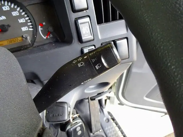 いすゞ エルフ TPG-NPR85YN(2WD)の写真22