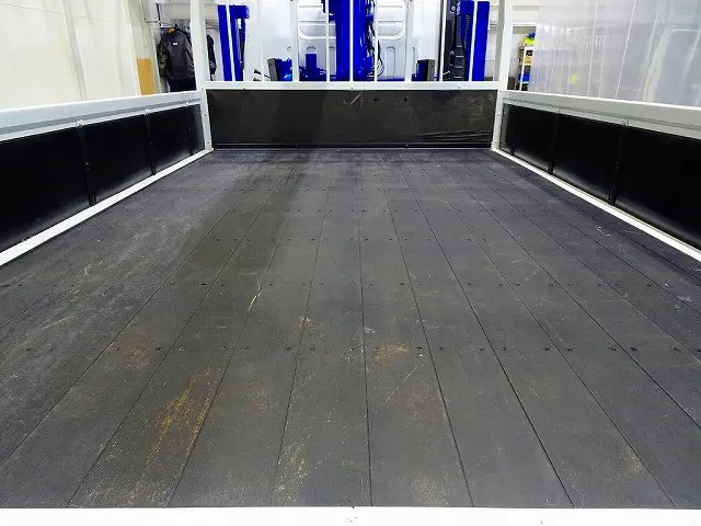 荷台内寸:365×210×40 三方開 床板アピトン張替え(20mm) リアブル積み加工 横ねた19本/チャンネル増し8本 H13年製タダノ4段 2.9t吊りセルフクレーン付|いすゞ エルフ TPG-NPR85YN(2WD)の写真22