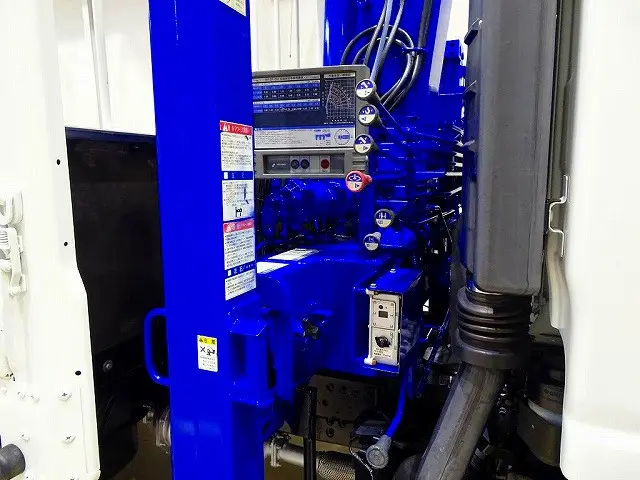 タダノ4段 2.9t吊り TM-ZR294SL H13年製 セルフクレーン ラジコン/フックイン付 ※令和 7年 11月クレーン年次点検済|いすゞ エルフ TPG-NPR85YN(2WD)の写真35