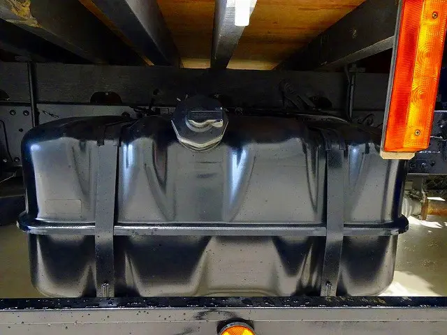 いすゞ エルフ TPG-NPR85YN(2WD)の写真44