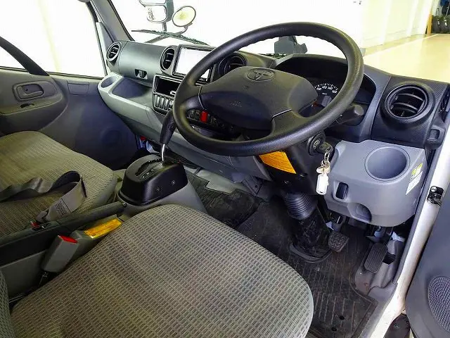 トヨタ トヨエース LDF-KDY231(2WD)の写真5