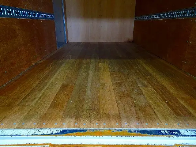 荷台内寸:340×176×184 パブコ リア3枚観音扉/90度ストッパー 左サイドスライドドア(168cm/84cm) ラッシングレール2段(60cm/120cm) 荷室LED灯2個|トヨタ トヨエース TKG-XZC645(2WD)の写真22