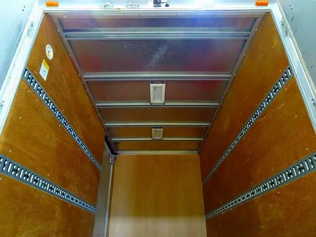 荷台内寸:340×176×184 パブコ リア3枚観音扉/90度ストッパー 左サイドスライドドア(168cm/84cm) ラッシングレール2段(60cm/120cm) 荷室LED灯2個|トヨタ トヨエース TKG-XZC645(2WD)の写真23