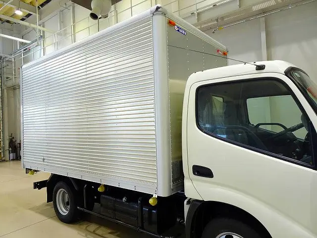 荷台内寸:340×176×184 パブコ リア3枚観音扉/90度ストッパー 左サイドスライドドア(168cm/84cm) ラッシングレール2段(60cm/120cm) 荷室LED灯2個|トヨタ トヨエース TKG-XZC645(2WD)の写真26