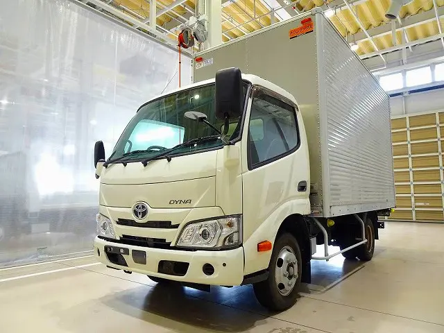 トヨタ ダイナ 2RG-XZC645(2WD)の写真1