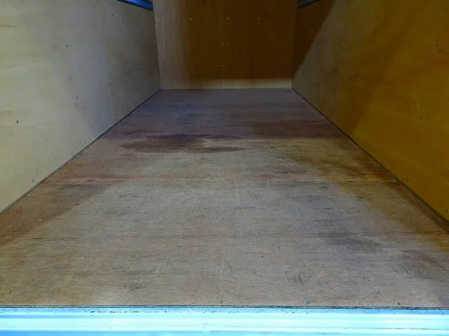 荷台内寸：380×177×212　トランテックス/V011J2901　リア観音扉　ラッシングレール2段(100cm/150cm)/ベルト1個　荷室灯2個|トヨタ ダイナ 2RG-XZC645(2WD)の写真23