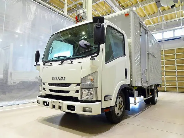 いすゞ エルフ TRG-NMR85AN(2WD)の写真1