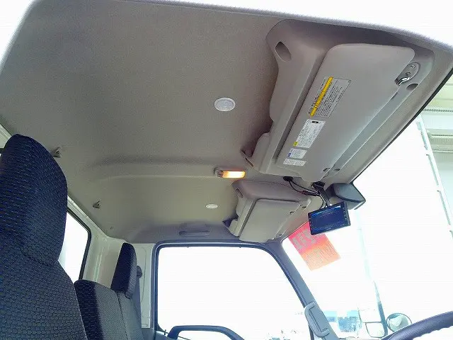 室内LED灯|日野 デュトロ 2PG-XZU712M(2WD)の写真15