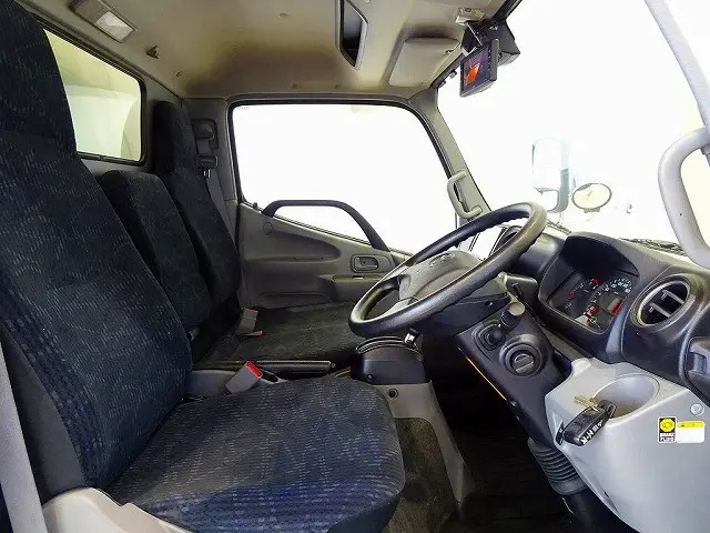 トヨタ トヨエース TPG-XZU605(2WD)の写真6