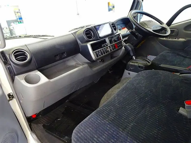 トヨタ トヨエース TPG-XZU605(2WD)の写真7